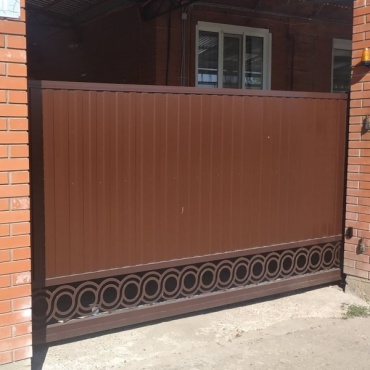 Откатные кованые ворота под навес 3100x2100